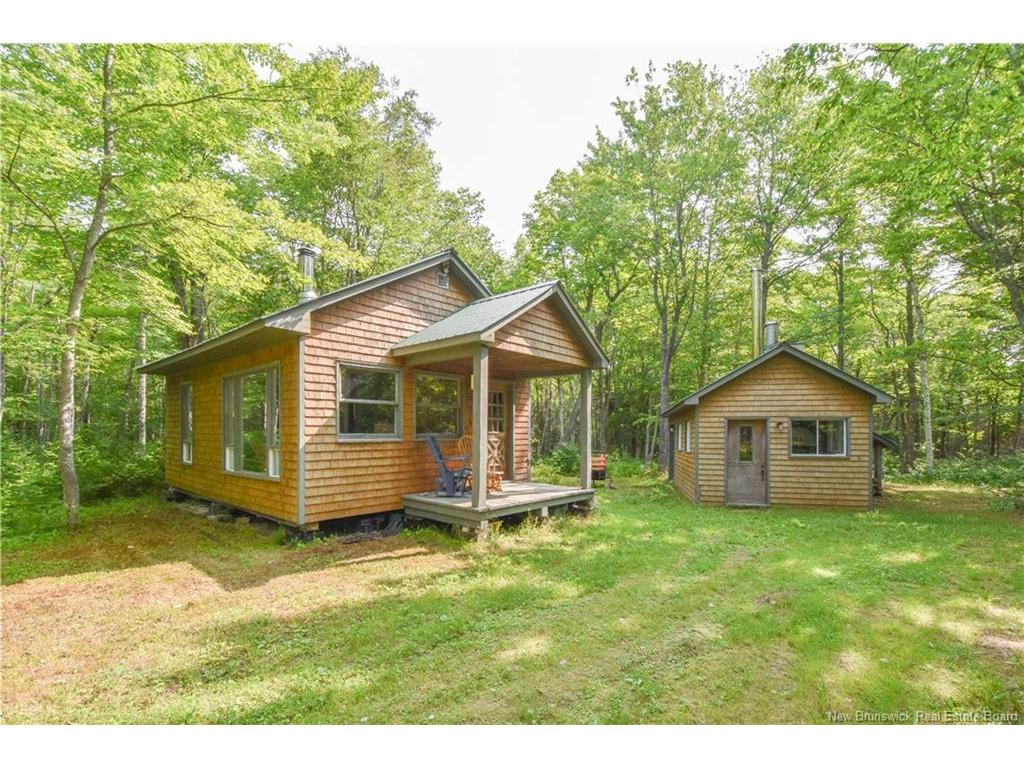









Lot


Paquetville

RD,
Paquetville,







NB
E8R 1E6

