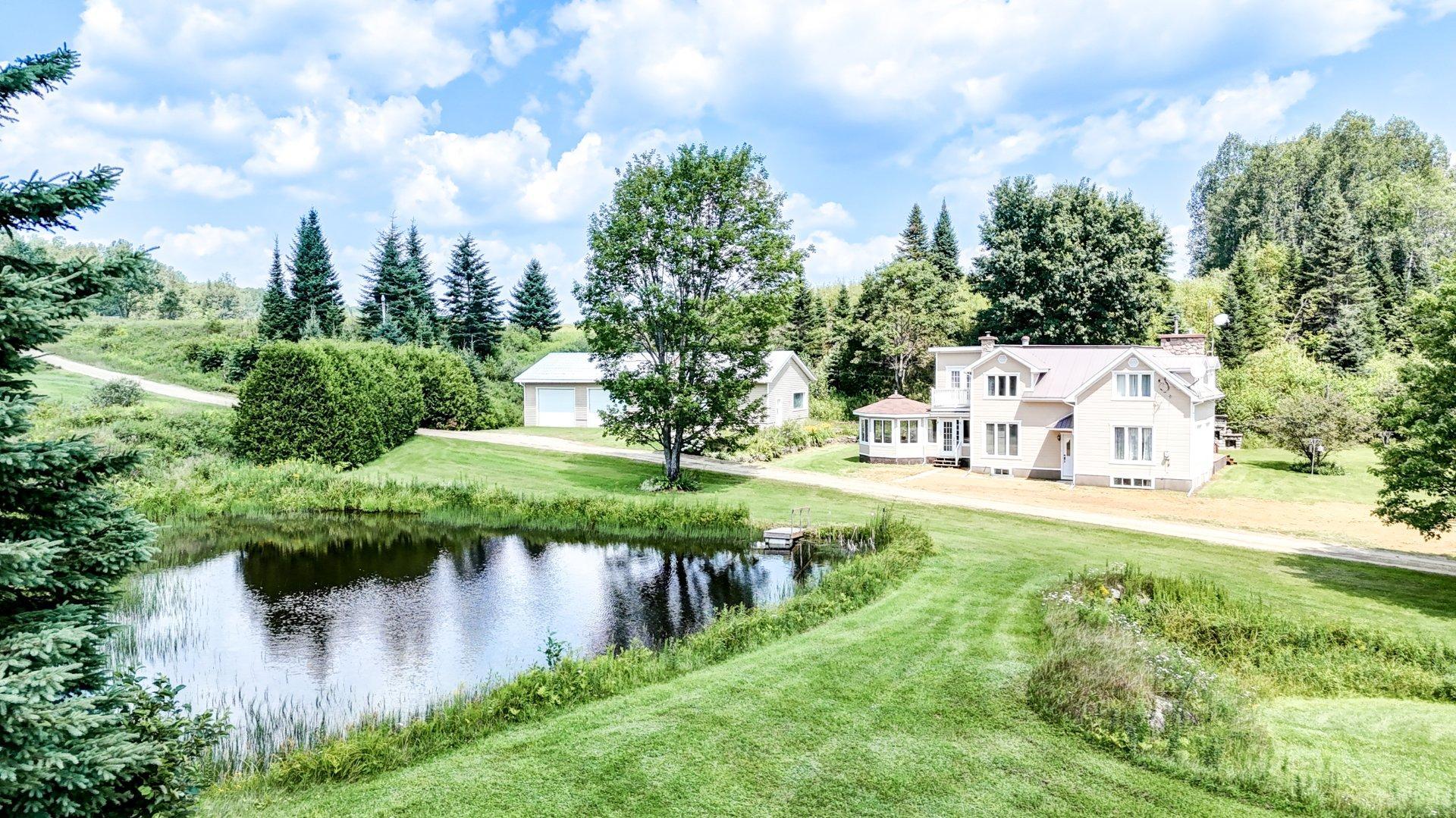 









369


Imp. de Gramont

,
Boileau,







QC
J0V1N0

