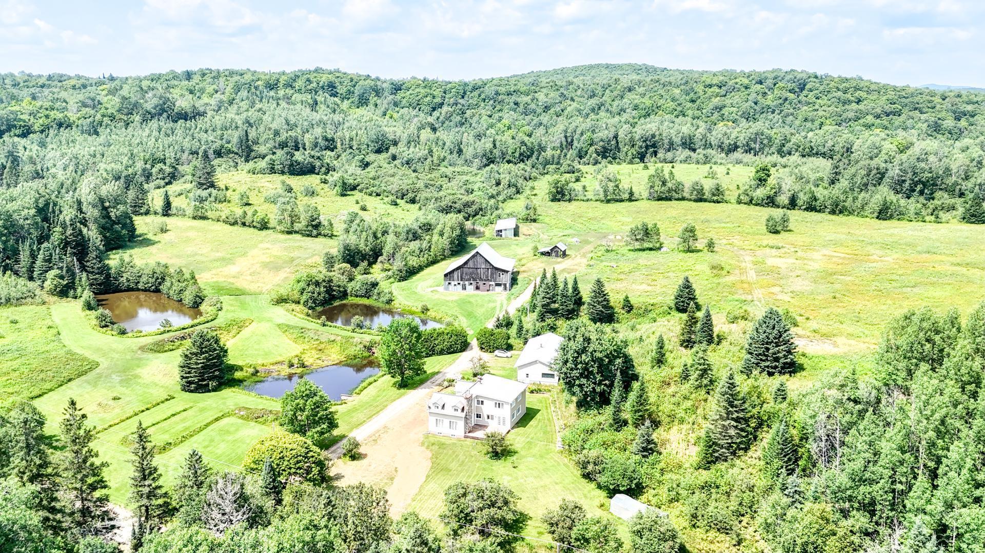 









369


Imp. de Gramont

,
Boileau,







QC
J0V1N0

