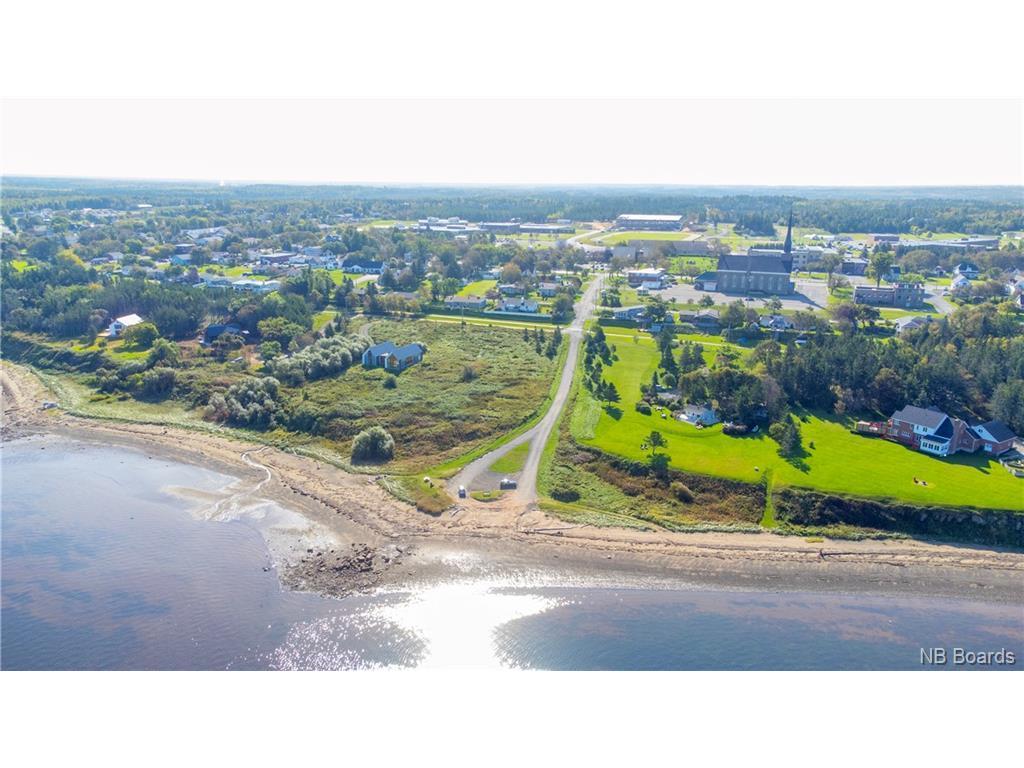 









Lot


de l'Eglise

ST,
Caraquet,







NB
E1W 1A5

