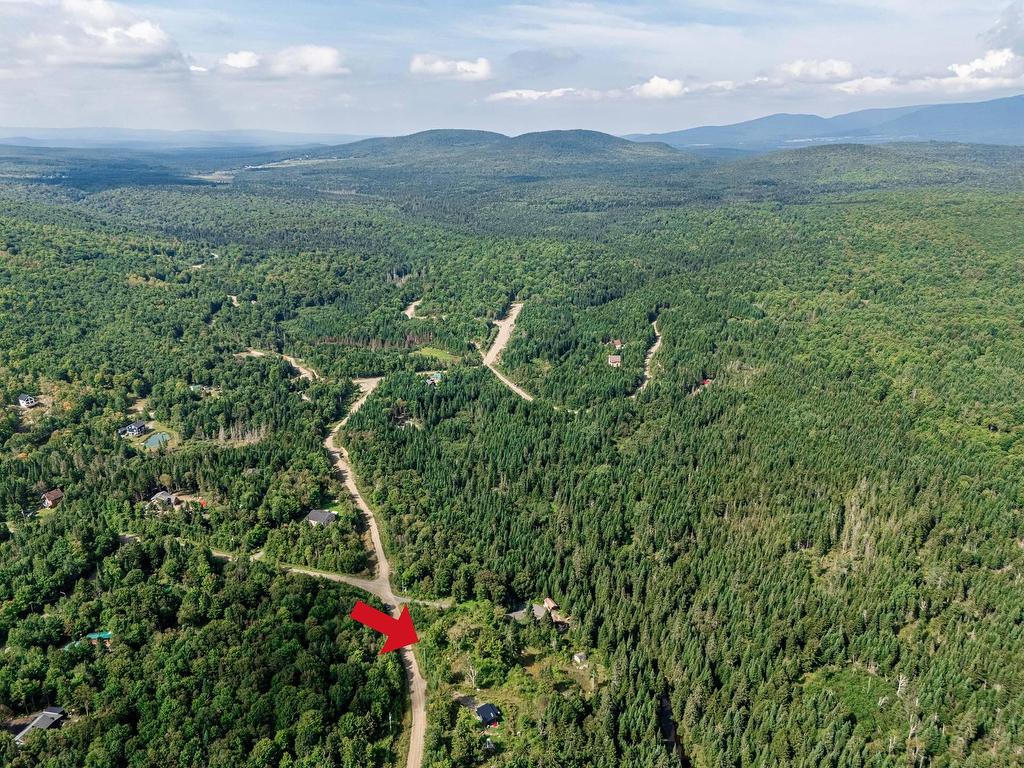 









128


Ch. du Corbeau

,
Notre-Dame-des-Bois,







QC
J0B2E0

