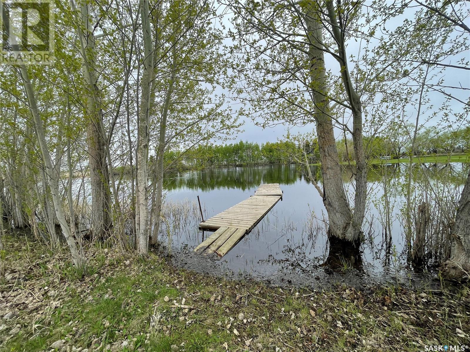 












Pond View Acreage

,
Kindersley Rm No. 290,




Saskatchewan
S0L0H0

