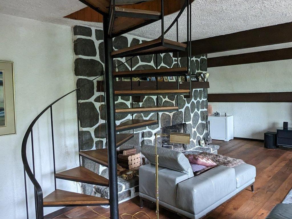 









2750


Rue des Bouleaux

,
Sainte-Adèle,




QC
J8B1K6

