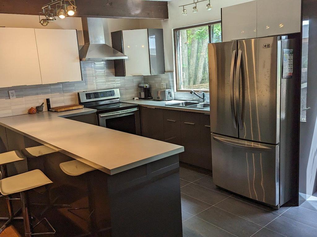 









2750


Rue des Bouleaux

,
Sainte-Adèle,




QC
J8B1K6

