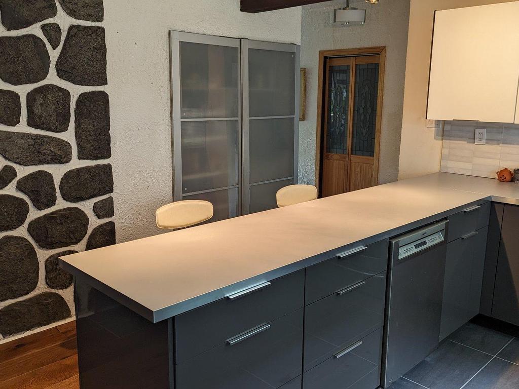 









2750


Rue des Bouleaux

,
Sainte-Adèle,




QC
J8B1K6

