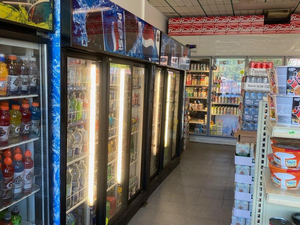 









440


Boul. Ivan-Pavlov

,
Laval (Vimont),




QC
H7M4J5

