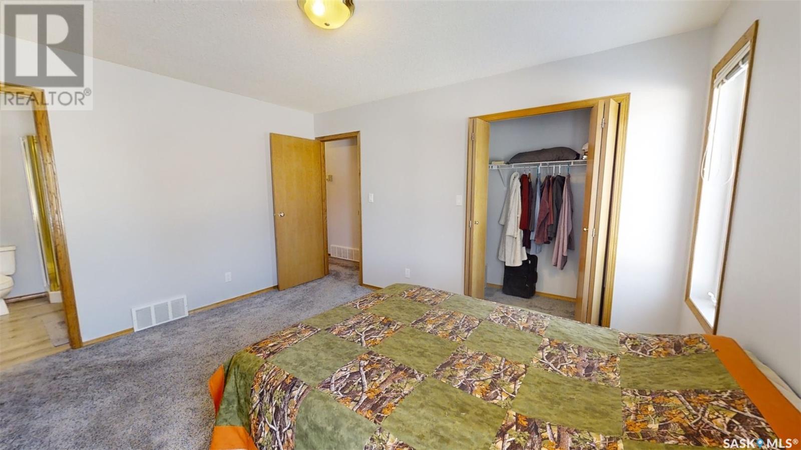 












B. Hennes Acreage

,
Chesterfield Rm No. 261,




Saskatchewan
S0L0Y0

