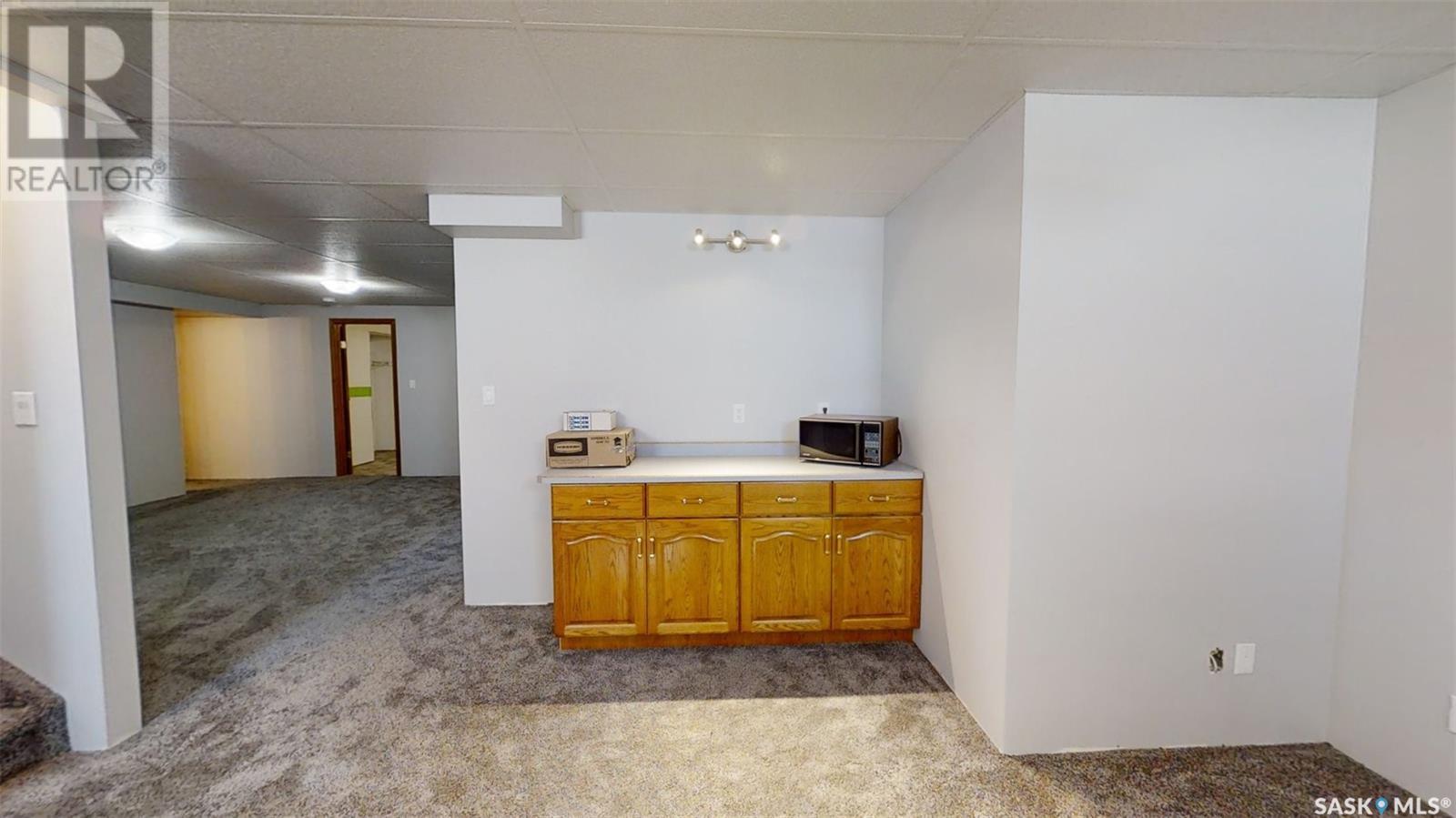 












B. Hennes Acreage

,
Chesterfield Rm No. 261,




Saskatchewan
S0L0Y0

