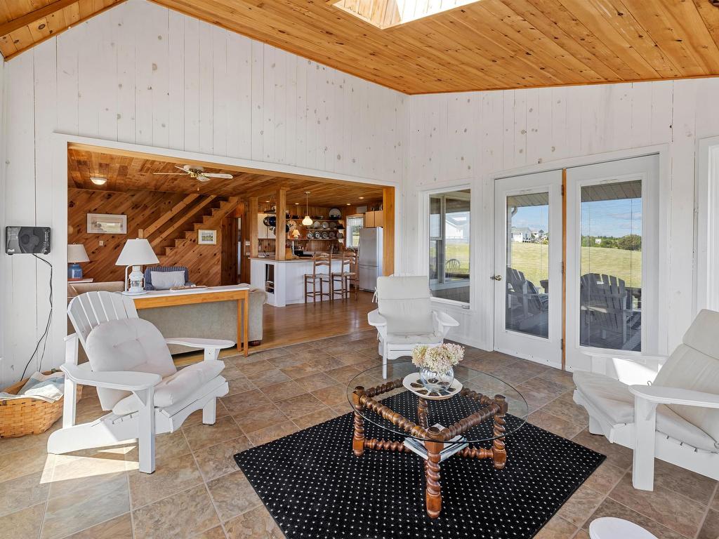 












166 Taylor Road

,
Kensington,







PE
C0B 1M0

