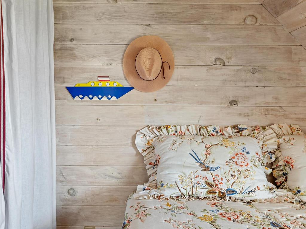












166 Taylor Road

,
Kensington,







PE
C0B 1M0

