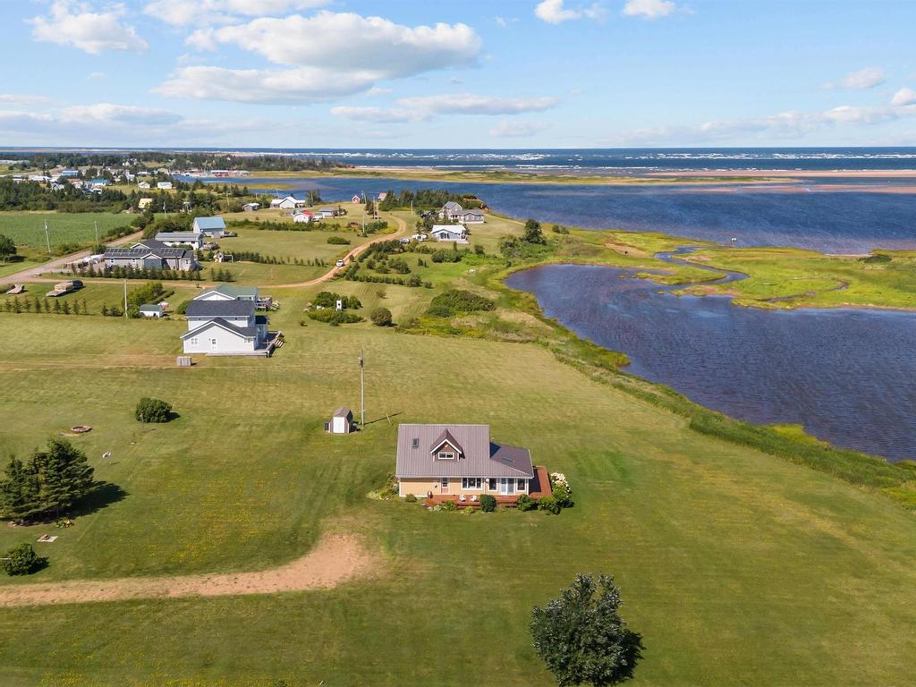 












166 Taylor Road

,
Kensington,







PE
C0B 1M0

