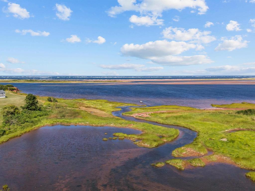 












166 Taylor Road

,
Kensington,







PE
C0B 1M0


