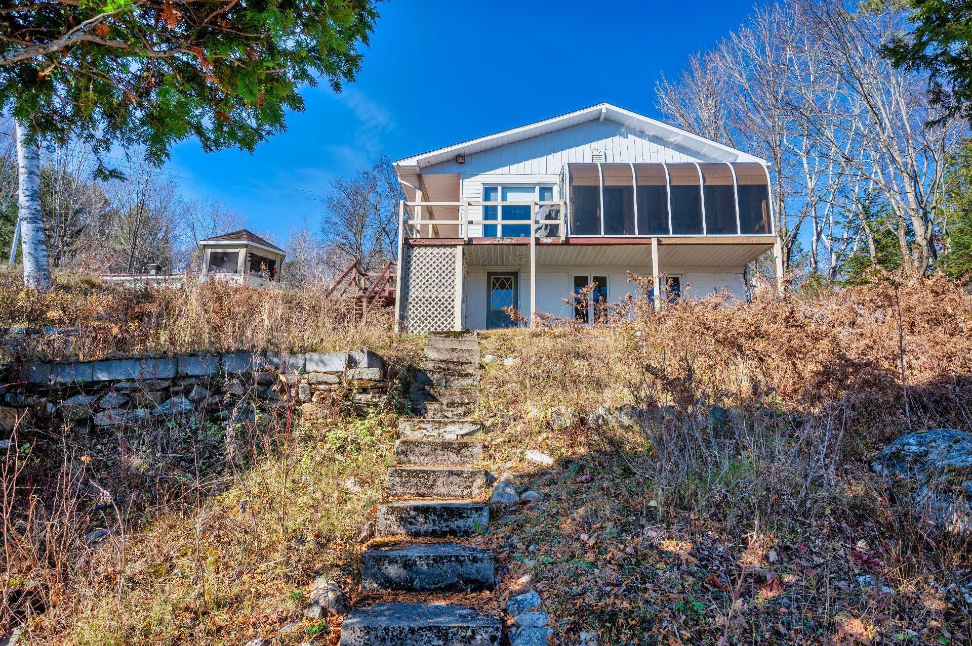 









1588


Ch. du Lac-Chaud

,
La Macaza,




QC
J0T1R0

