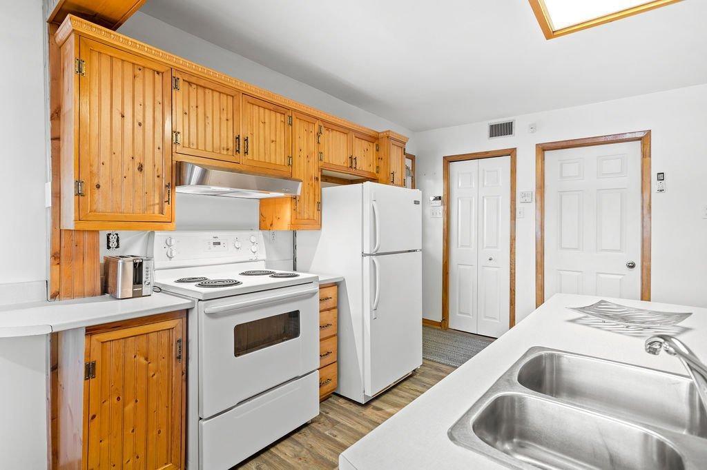 









1588


Ch. du Lac-Chaud

,
La Macaza,




QC
J0T1R0

