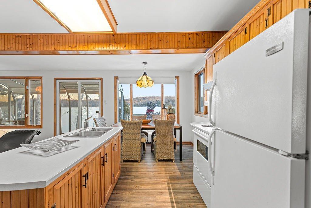 









1588


Ch. du Lac-Chaud

,
La Macaza,




QC
J0T1R0

