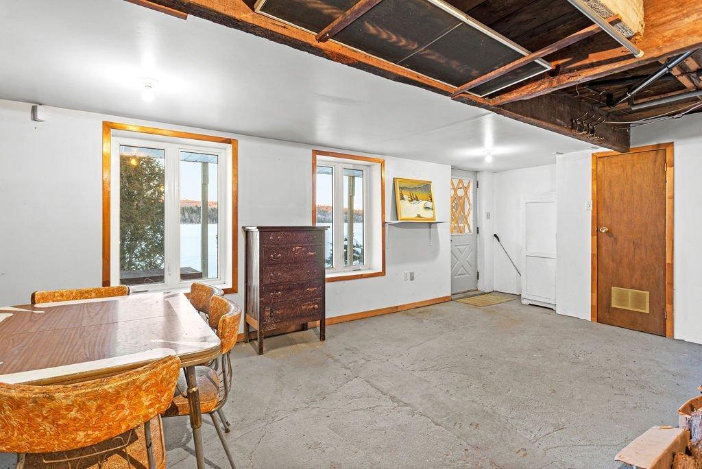 









1588


Ch. du Lac-Chaud

,
La Macaza,




QC
J0T1R0

