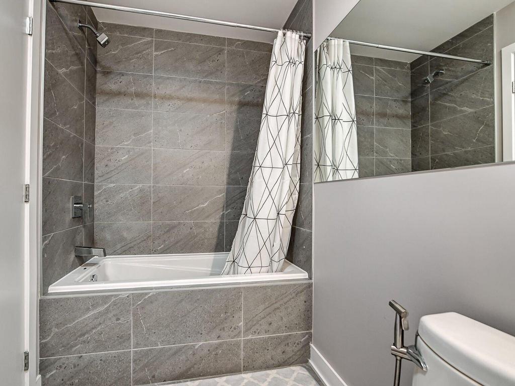 









2300


Rue Wilfrid-Reid

, 404,
Montréal (Saint-Laurent),




QC
H4R0N6

