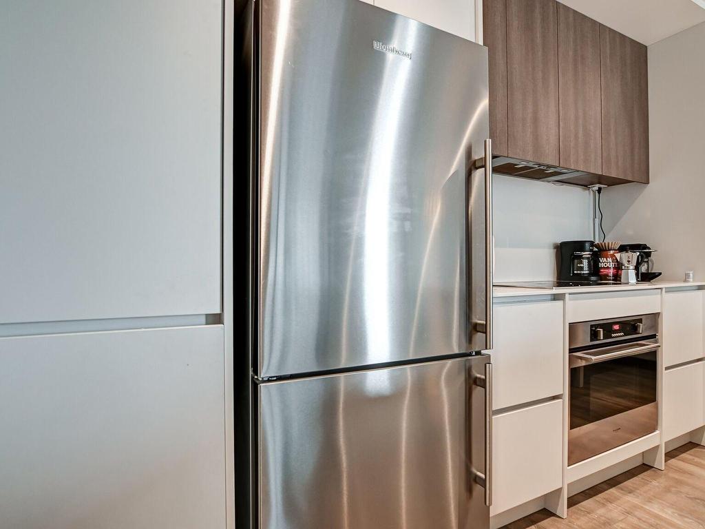 









2300


Rue Wilfrid-Reid

, 404,
Montréal (Saint-Laurent),




QC
H4R0N6


