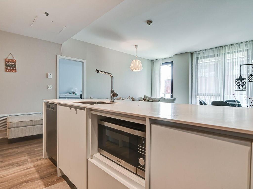 









2300


Rue Wilfrid-Reid

, 404,
Montréal (Saint-Laurent),




QC
H4R0N6

