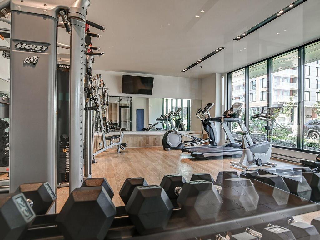 









2300


Rue Wilfrid-Reid

, 404,
Montréal (Saint-Laurent),




QC
H4R0N6

