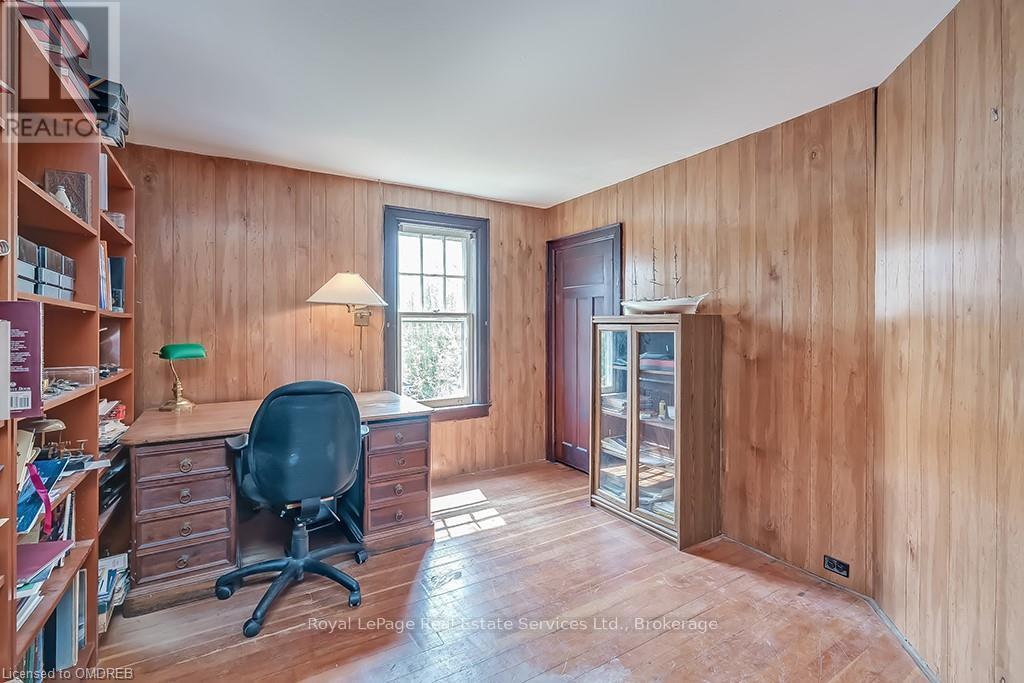 












200 WILLIAM STREET

,
Oakville (OO Old Oakville),




Ontario
L6J1C7


