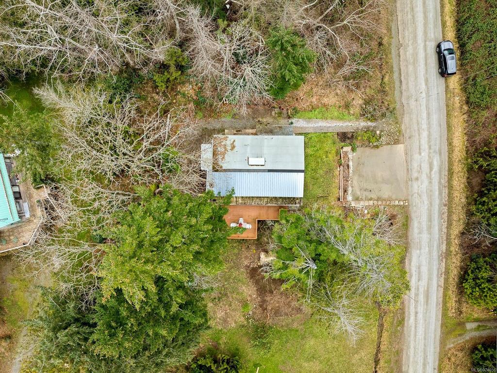 









915


Mount

Rd,
Hornby Island,




BC
V0R 1Z0


