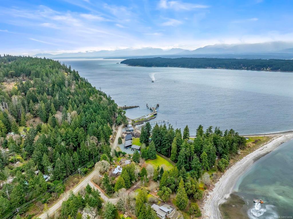 









915


Mount

Rd,
Hornby Island,




BC
V0R 1Z0

