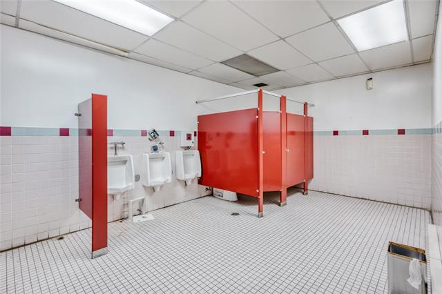 









268


King

ST,
Winnipeg,




MB
R3B 1J5


