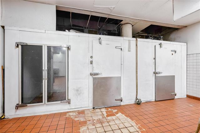 









268


King

ST,
Winnipeg,




MB
R3B 1J5

