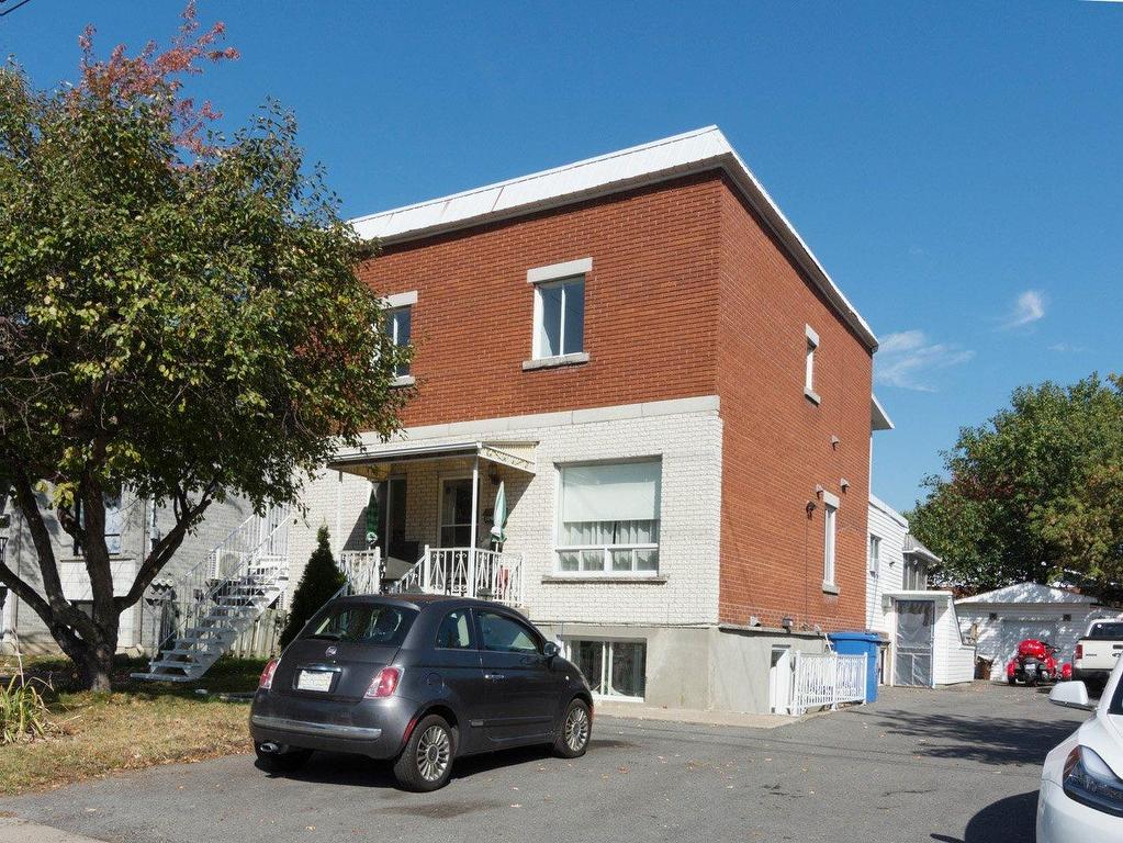 









3057

 - 3061


Rue Mance

,
Longueuil (Saint-Hubert),




QC
J4T2H9

