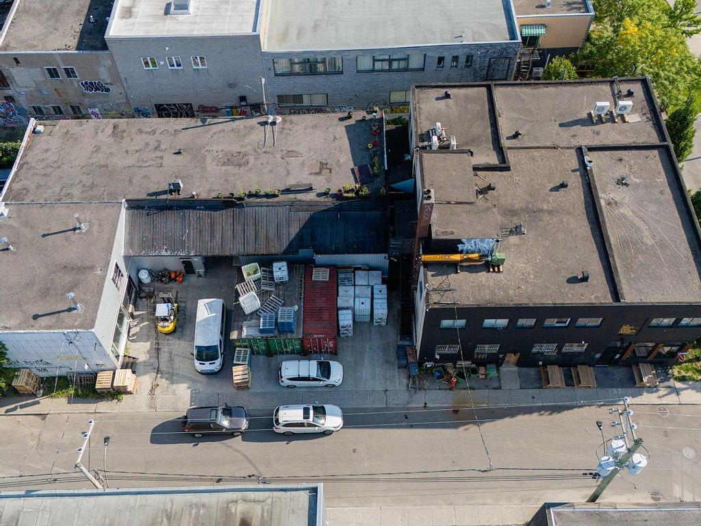 









5425

 - 5447


Rue Chapleau

,
Montréal (Rosemont/La Petite-Patrie),




QC
H2G2E3

