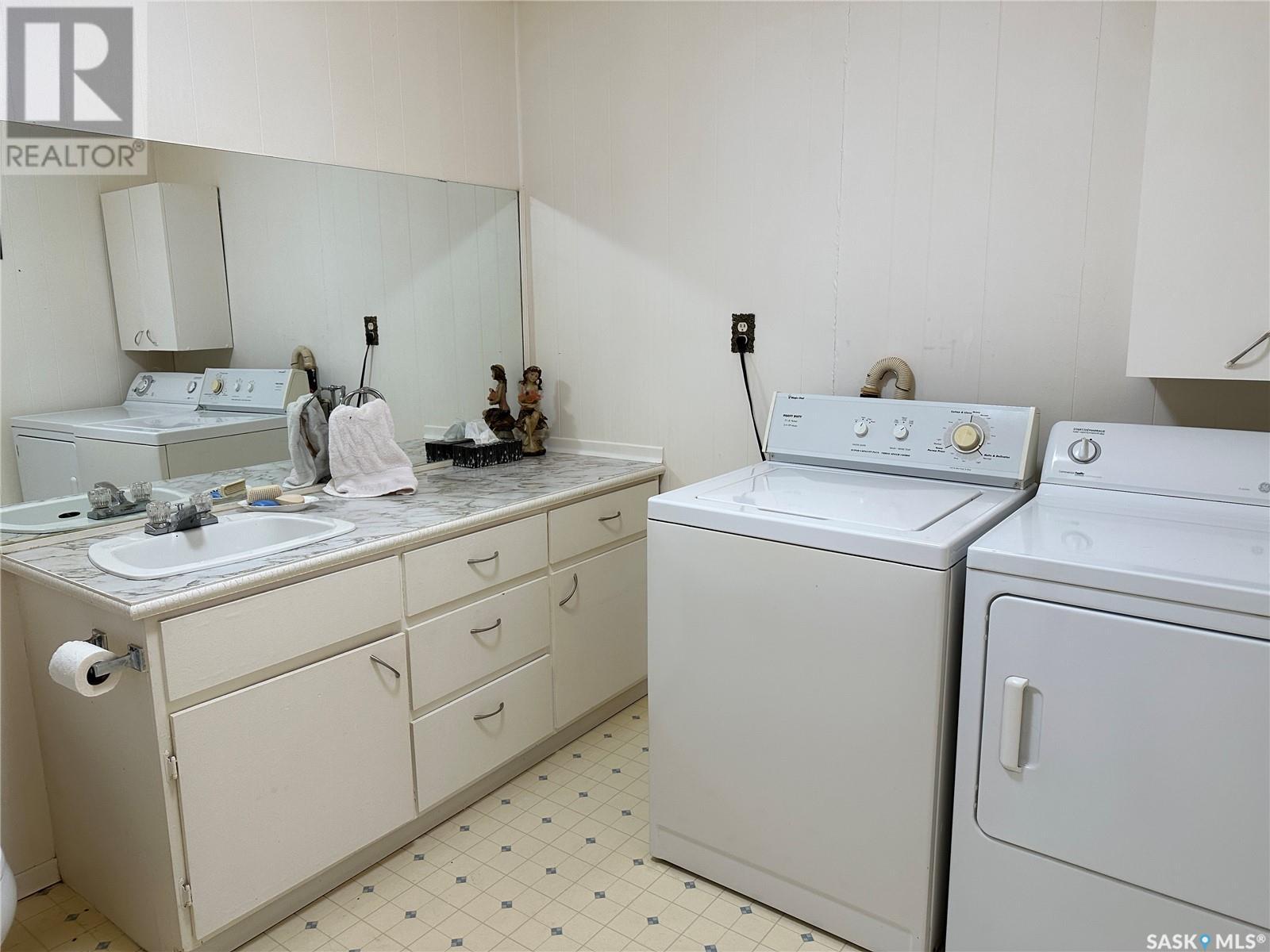 












218 3rd AVENUE W

,
Coleville,




Saskatchewan
S0L0K0

