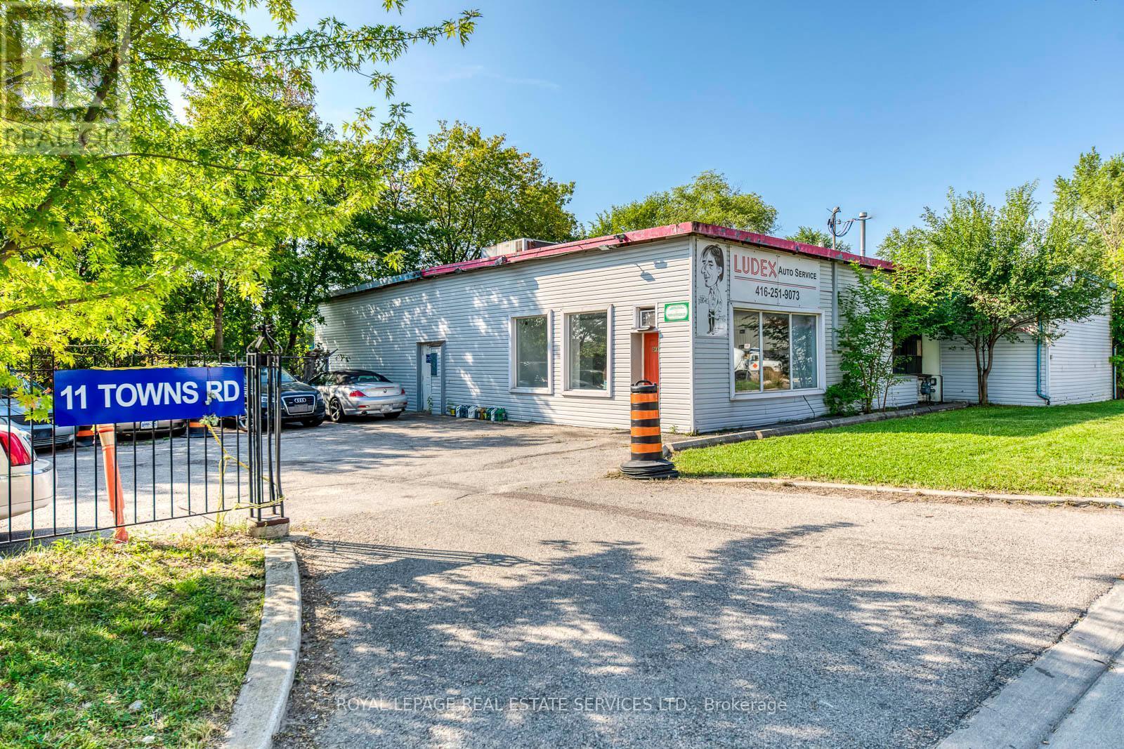 












11 TOWNS ROAD

,
Toronto,




Ontario
M8Z1A2

