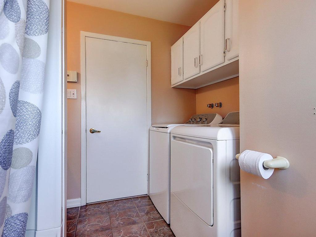 









158


Rue Chalifoux

,
Saint-Jean-sur-Richelieu,




QC
J2Y1G5

