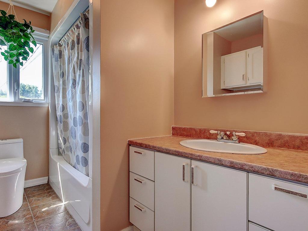 









158


Rue Chalifoux

,
Saint-Jean-sur-Richelieu,




QC
J2Y1G5

