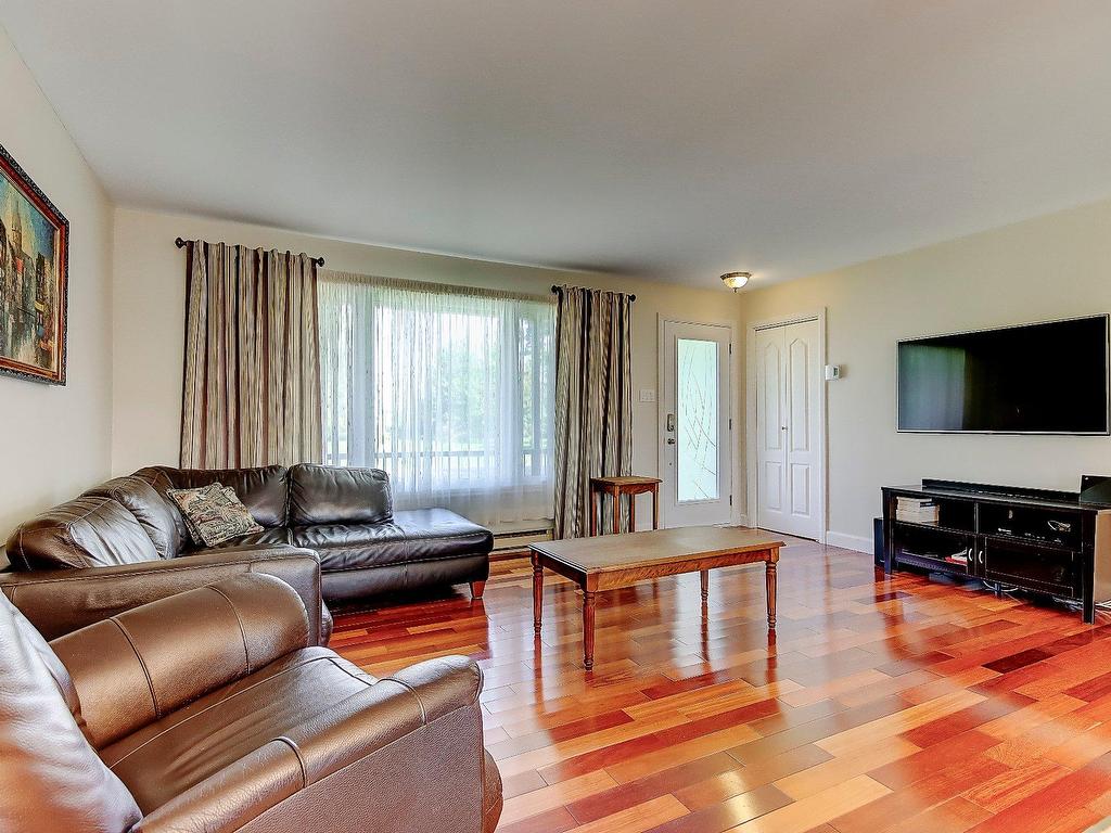 









158


Rue Chalifoux

,
Saint-Jean-sur-Richelieu,




QC
J2Y1G5

