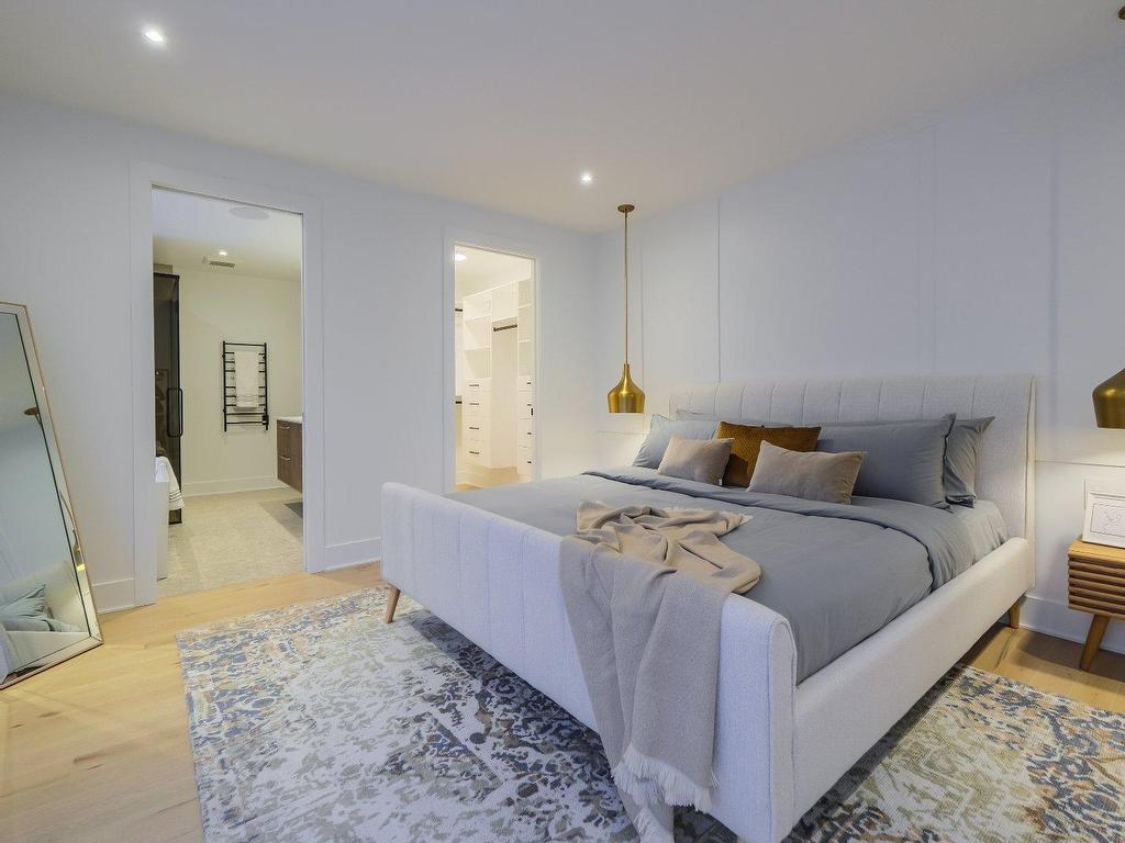 









3205


Rue du Chinook

,
Sainte-Adèle,




QC
J8B0L3


