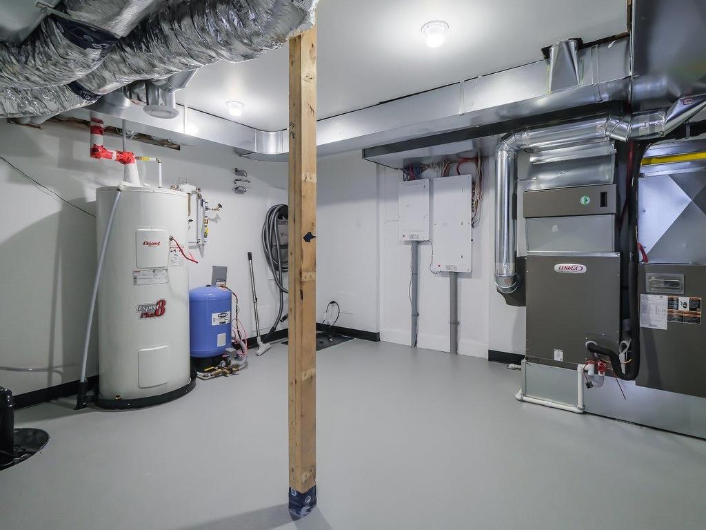 









3205


Rue du Chinook

,
Sainte-Adèle,




QC
J8B0L3


