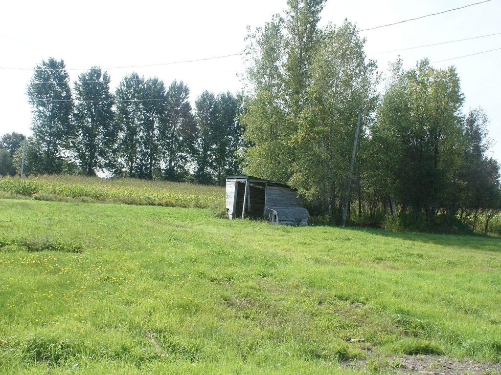 









1990


Route des Rivières

,
Saint-Lucien,




QC
J0C1N0

