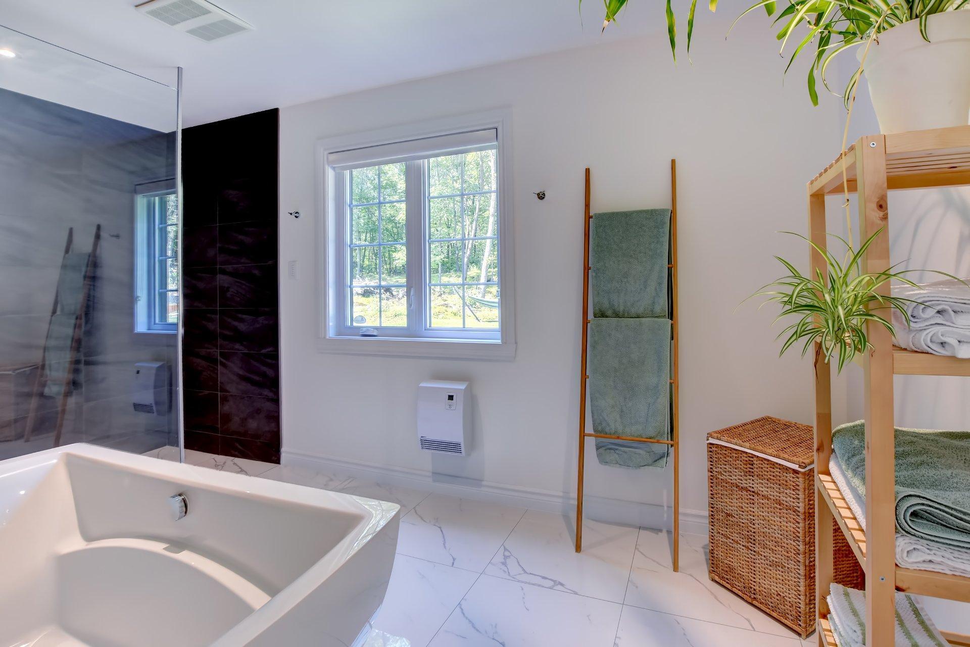 









2647


Ch. McGill

,
Sainte-Julienne,




QC
J0K2T0

