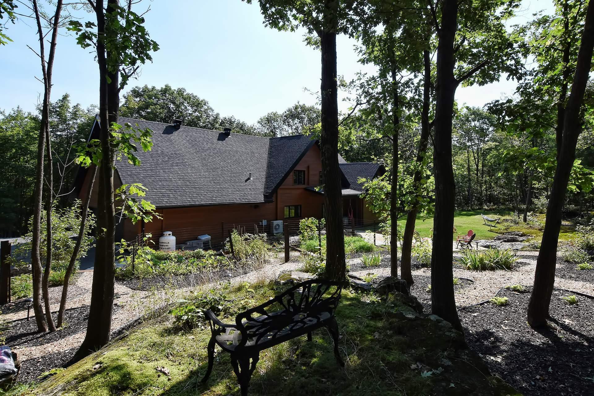









2647


Ch. McGill

,
Sainte-Julienne,




QC
J0K2T0

