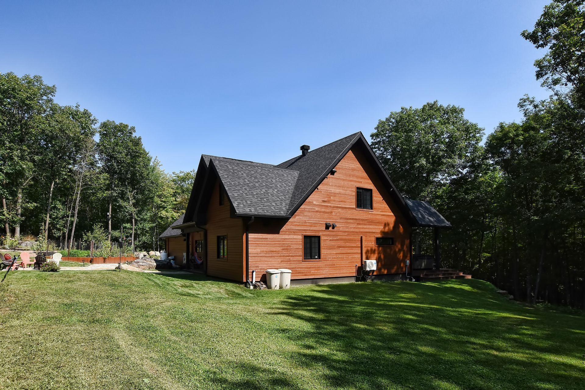 









2647


Ch. McGill

,
Sainte-Julienne,




QC
J0K2T0

