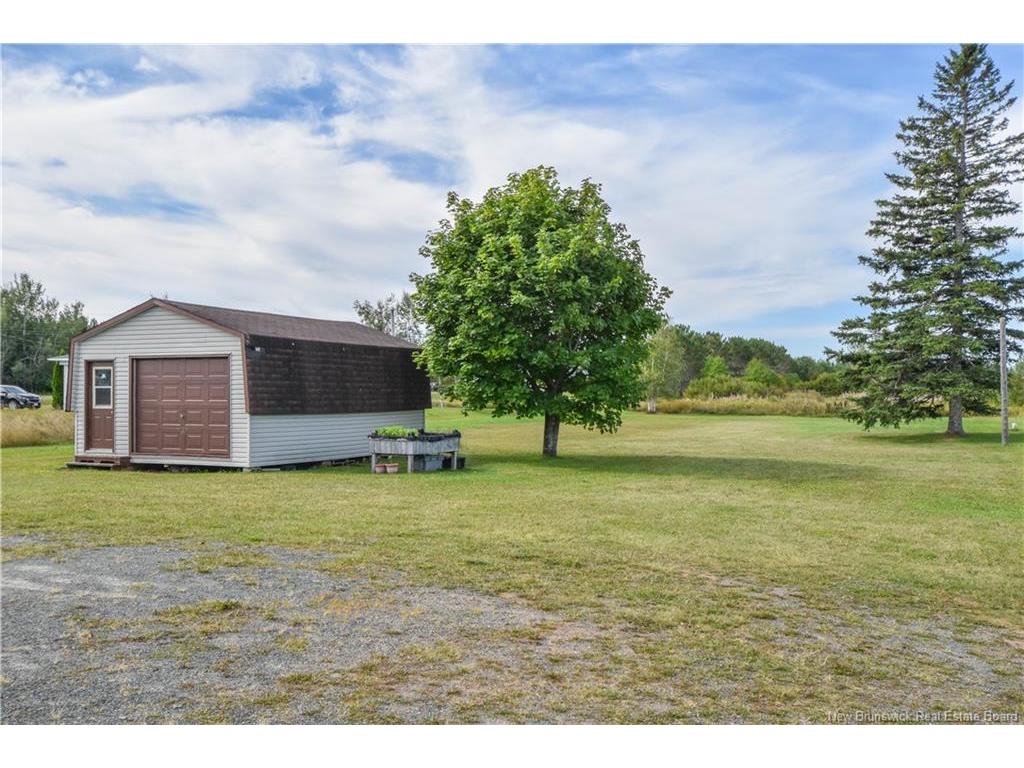 









814


113

RTE,
Inkerman,




NB
E8P 1C7

