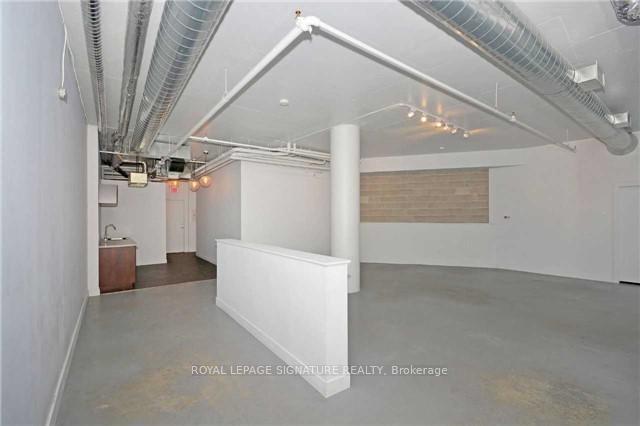 









321


Carlaw

Avenue, 104,
Toronto,




ON
M4M 2S1

