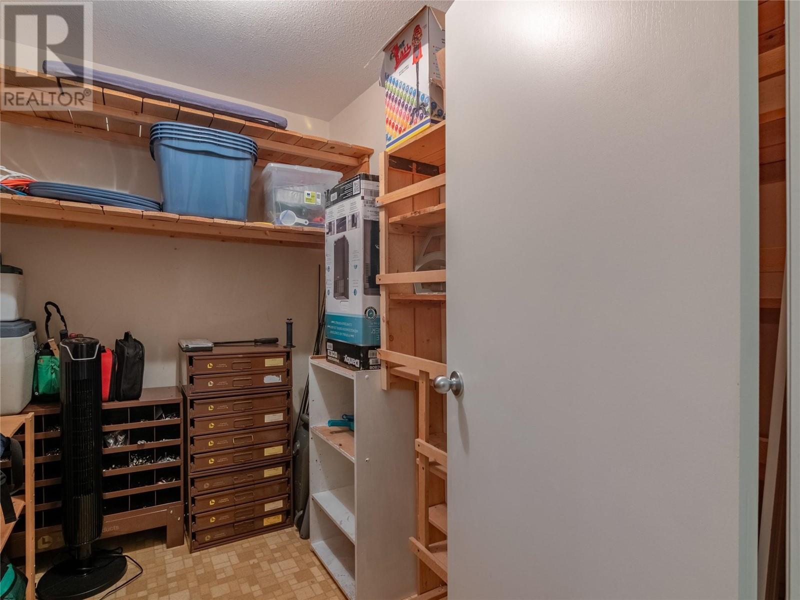 












13707 Dickson Avenue Unit# 13

,
Summerland,




British Columbia
V0H1Z0

