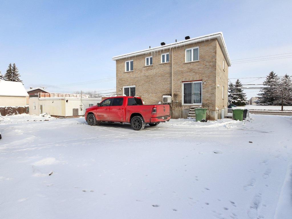 









584


Ch. du Grand-Bernier N.

,
Saint-Jean-sur-Richelieu,




QC
J3B8S6

