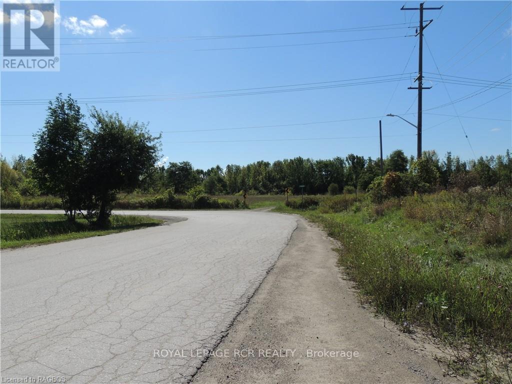 












36 STEWART STREET

,
Meaford,







Ontario
N4L1J9

