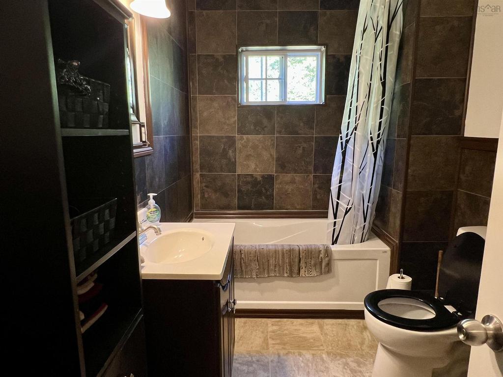 












2324 Truro Road

,
Westville,




NS
B0K 2A0

