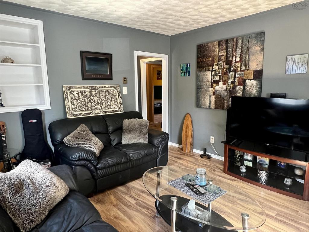 












2324 Truro Road

,
Westville,




NS
B0K 2A0

