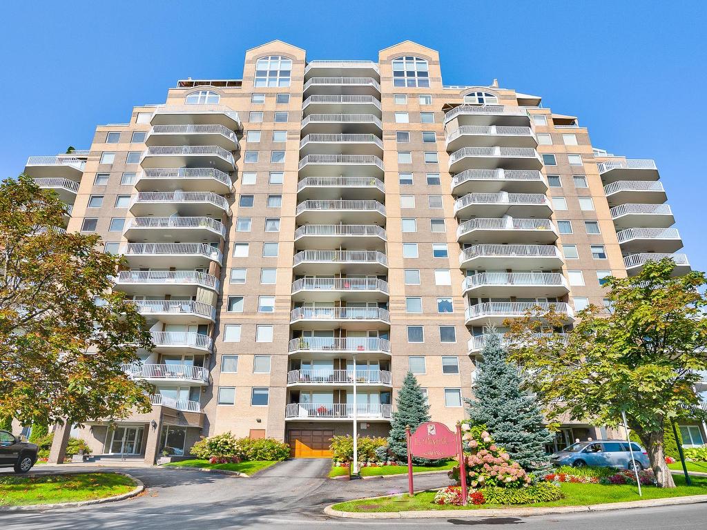 









520


Place Juge-Desnoyers

, 203,
Laval (Pont-Viau),




QC
H7G4X1

